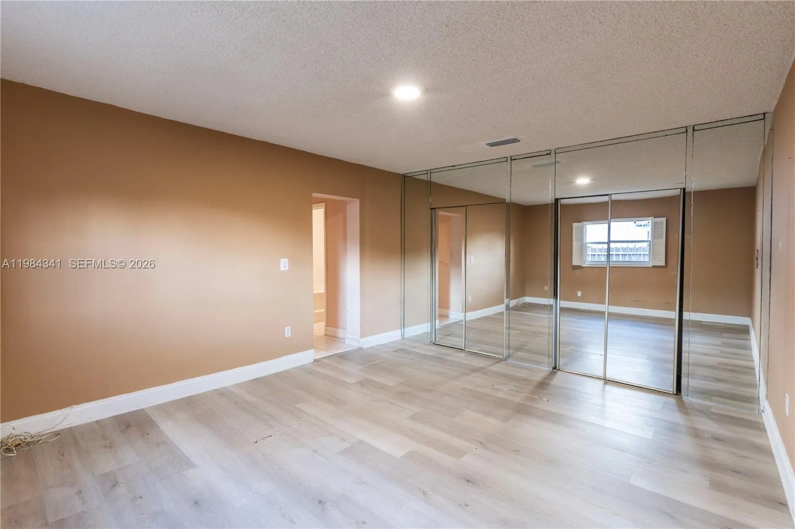 2791 Village Green Dr, Miami, Florida 33175, Miami, Florida 33175, 4 Bedrooms Bedrooms, ,2 BathroomsBathrooms,Residential,For Sale,2791 Village Green Dr, Miami, Florida 33175,A11984341