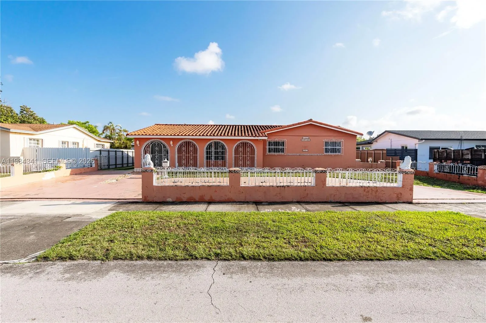 2791 Village Green Dr, Miami, Florida 33175, Miami, Florida 33175, 4 Bedrooms Bedrooms, ,2 BathroomsBathrooms,Residential,For Sale,2791 Village Green Dr, Miami, Florida 33175,A11984341