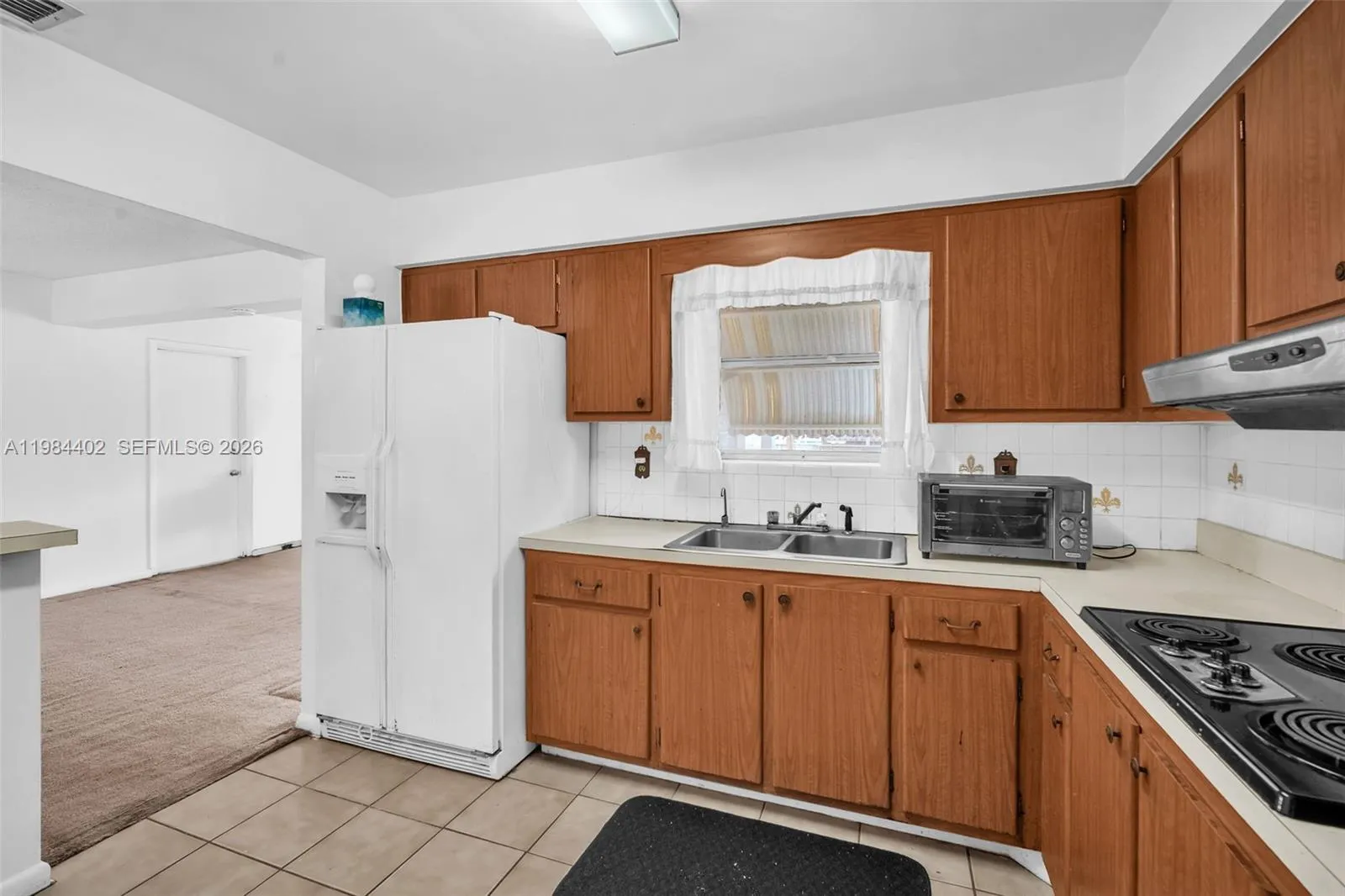 410 Sw 71st Ave, Pembroke Pines, Florida 33023, Pembroke Pines, Florida 33023, 3 Bedrooms Bedrooms, ,2 BathroomsBathrooms,Residential,For Sale,410 Sw 71st Ave, Pembroke Pines, Florida 33023,A11984402
