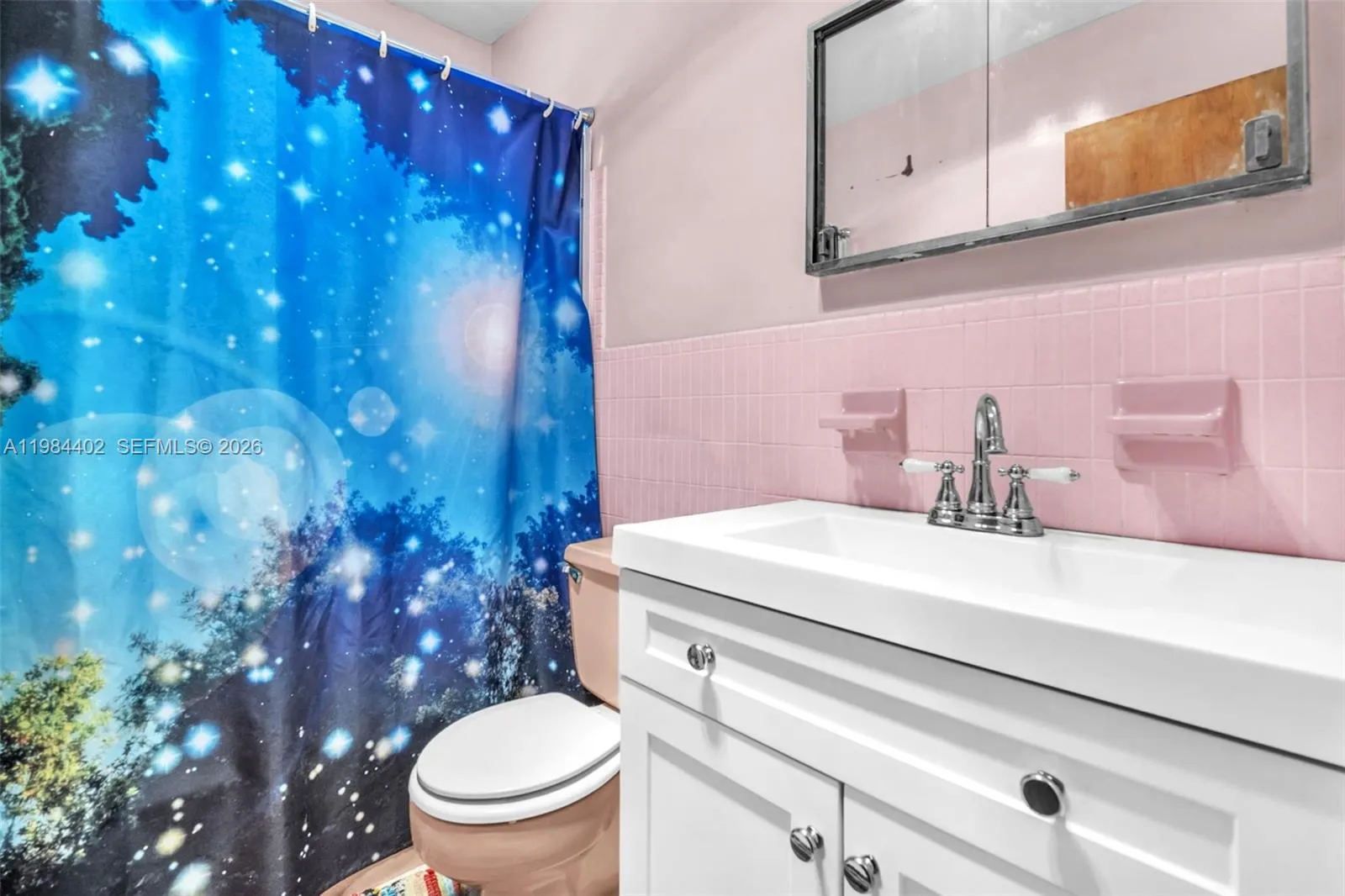 410 Sw 71st Ave, Pembroke Pines, Florida 33023, Pembroke Pines, Florida 33023, 3 Bedrooms Bedrooms, ,2 BathroomsBathrooms,Residential,For Sale,410 Sw 71st Ave, Pembroke Pines, Florida 33023,A11984402
