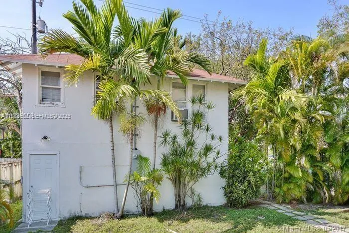 2000 S Miami Ave, Miami, Florida 33129, Miami, Florida 33129, 4 Bedrooms Bedrooms, ,3 BathroomsBathrooms,Residential Lease,For Rent,2000 S Miami Ave, Miami, Florida 33129,A11983602