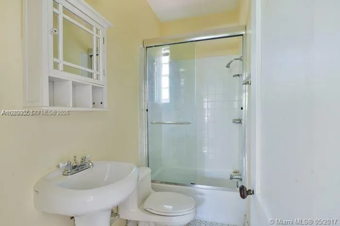 2000 S Miami Ave, Miami, Florida 33129, Miami, Florida 33129, 4 Bedrooms Bedrooms, ,3 BathroomsBathrooms,Residential Lease,For Rent,2000 S Miami Ave, Miami, Florida 33129,A11983602