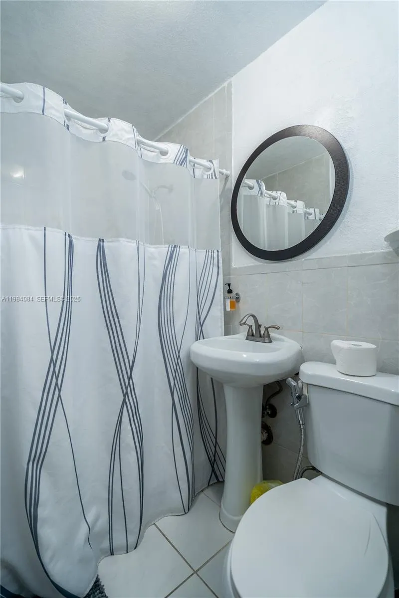 690 E 10th Ave Front, Hialeah, Florida 33010, Hialeah, Florida 33010, 3 Bedrooms Bedrooms, ,1 BathroomBathrooms,Residential Lease,For Rent,690 E 10th Ave Front, Hialeah, Florida 33010,A11984084