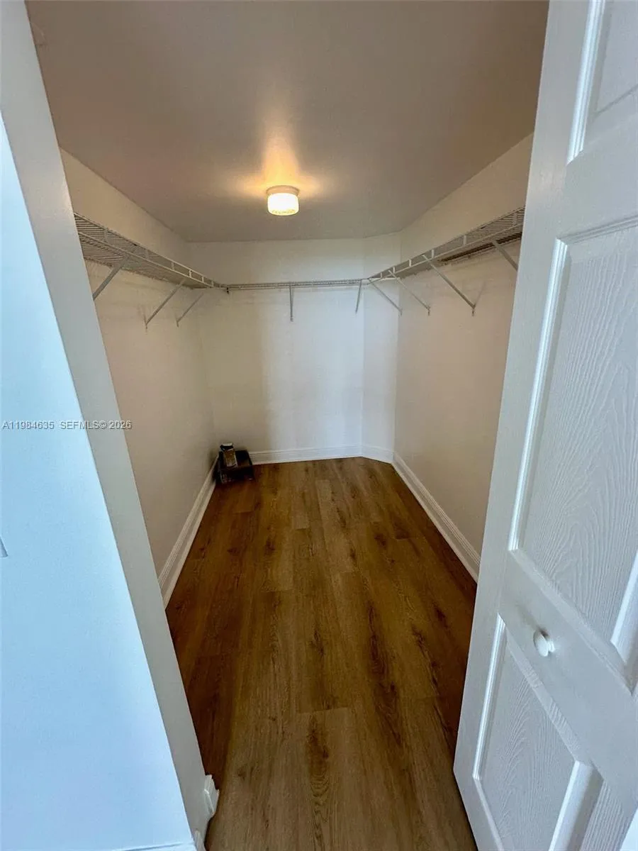 Miami, Florida 33145, 1 Bedroom Bedrooms, ,1 BathroomBathrooms,Residential Lease,For Rent,A11984635