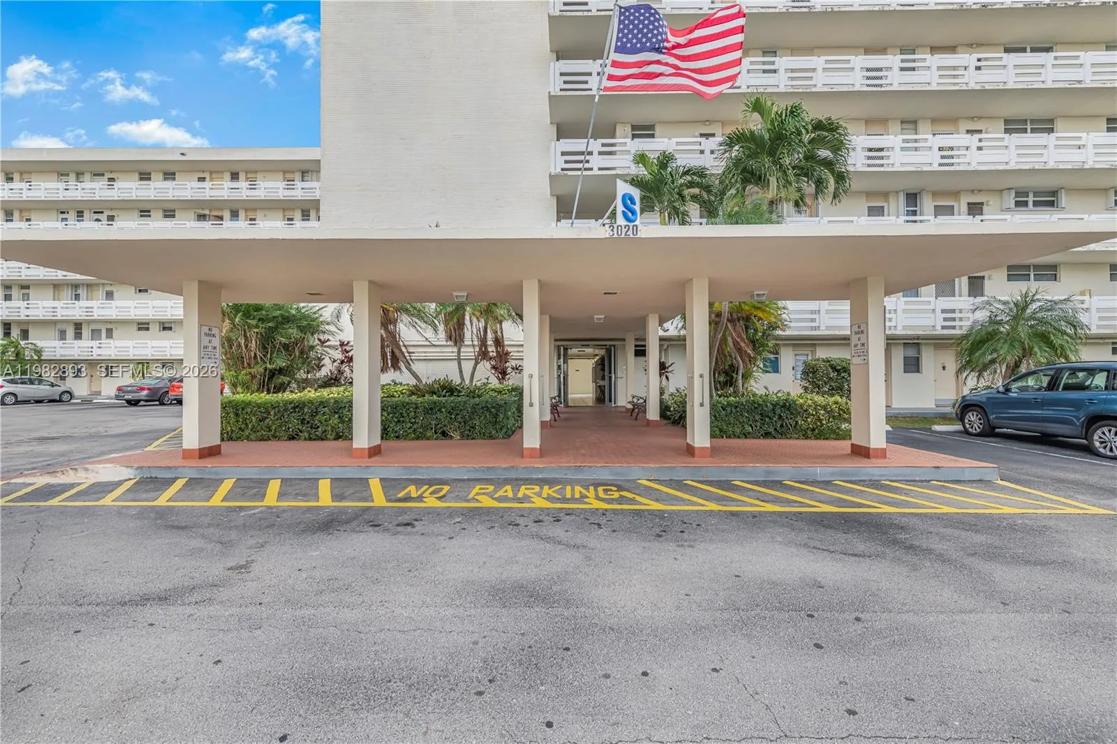 3020 Marcos Dr S108, Aventura, Florida 33160, Aventura, Florida 33160, 2 Bedrooms Bedrooms, ,2 BathroomsBathrooms,Residential Lease,For Rent,3020 Marcos Dr S108, Aventura, Florida 33160,A11982893