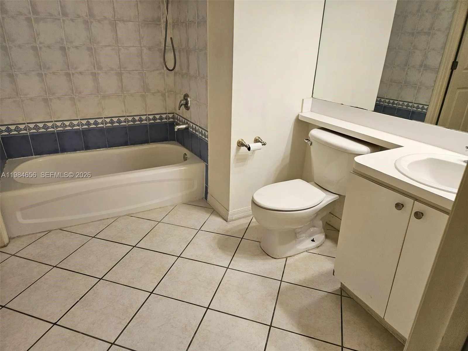 3500 Coral Way 510, Miami, Florida 33145, Miami, Florida 33145, 2 Bedrooms Bedrooms, ,2 BathroomsBathrooms,Residential Lease,For Rent,3500 Coral Way 510, Miami, Florida 33145,A11984656