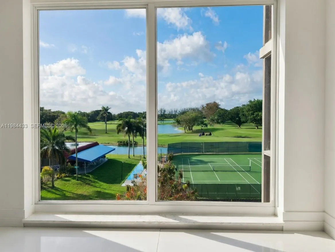 8900 Washington Blvd 415, Pembroke Pines, Florida, Pembroke Pines, Florida 33025, 1 Bedroom Bedrooms, ,1 BathroomBathrooms,Residential,For Sale,8900 Washington Blvd 415, Pembroke Pines, Florida ,A11984433