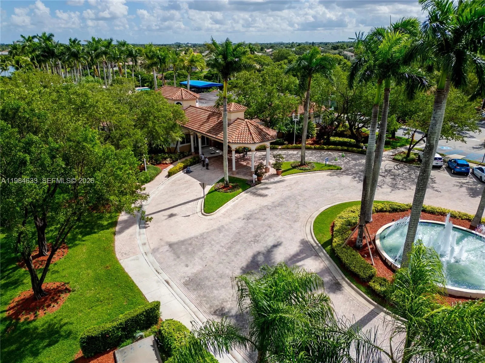 903 Nw 167th Ave, Pembroke Pines, Florida 33028, Pembroke Pines, Florida 33028, 4 Bedrooms Bedrooms, ,2 BathroomsBathrooms,Residential Lease,For Rent,903 Nw 167th Ave, Pembroke Pines, Florida 33028,A11984633