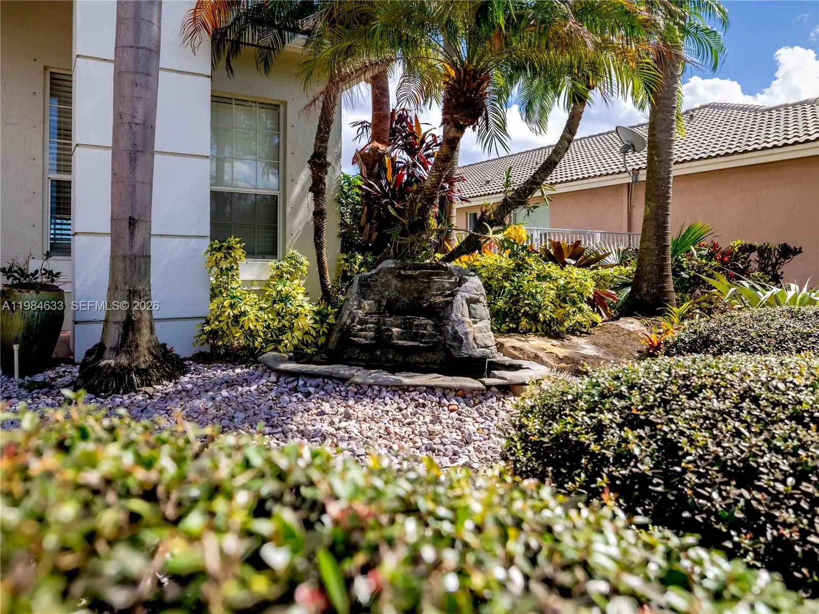 903 Nw 167th Ave, Pembroke Pines, Florida 33028, Pembroke Pines, Florida 33028, 4 Bedrooms Bedrooms, ,2 BathroomsBathrooms,Residential Lease,For Rent,903 Nw 167th Ave, Pembroke Pines, Florida 33028,A11984633