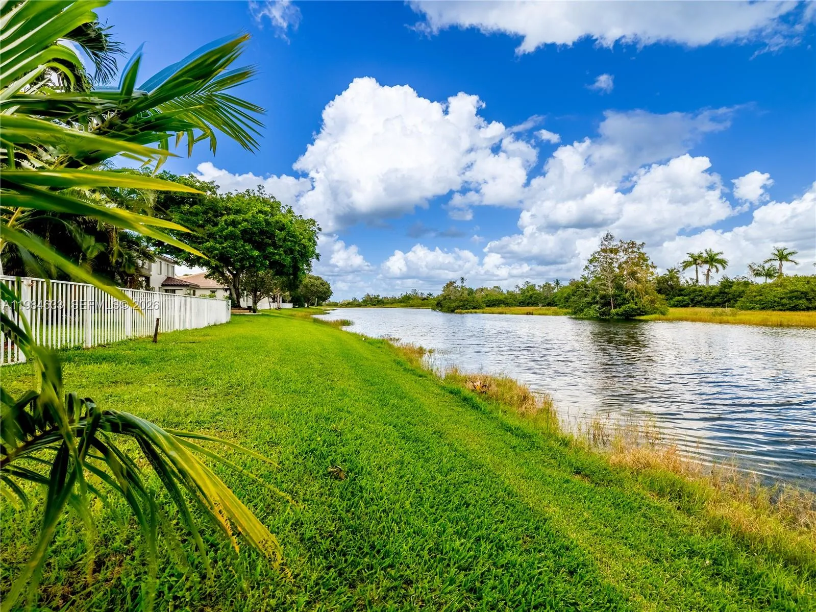 903 Nw 167th Ave, Pembroke Pines, Florida 33028, Pembroke Pines, Florida 33028, 4 Bedrooms Bedrooms, ,2 BathroomsBathrooms,Residential Lease,For Rent,903 Nw 167th Ave, Pembroke Pines, Florida 33028,A11984633