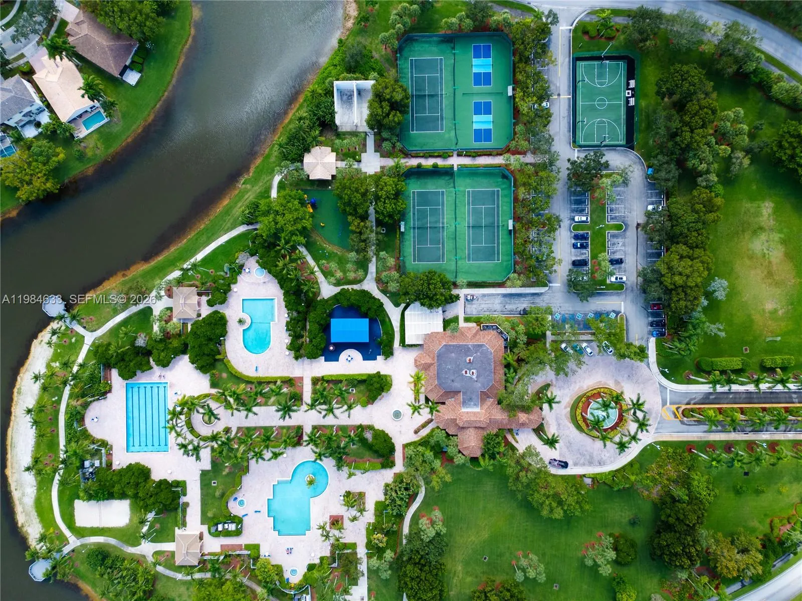 903 Nw 167th Ave, Pembroke Pines, Florida 33028, Pembroke Pines, Florida 33028, 4 Bedrooms Bedrooms, ,2 BathroomsBathrooms,Residential Lease,For Rent,903 Nw 167th Ave, Pembroke Pines, Florida 33028,A11984633