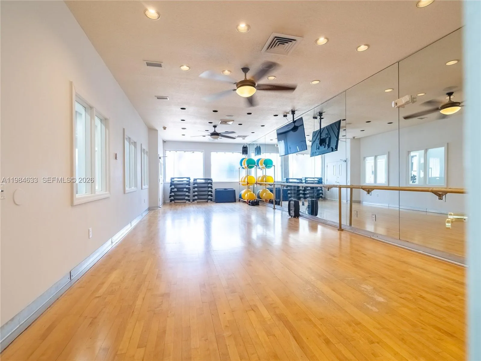 903 Nw 167th Ave, Pembroke Pines, Florida 33028, Pembroke Pines, Florida 33028, 4 Bedrooms Bedrooms, ,2 BathroomsBathrooms,Residential Lease,For Rent,903 Nw 167th Ave, Pembroke Pines, Florida 33028,A11984633