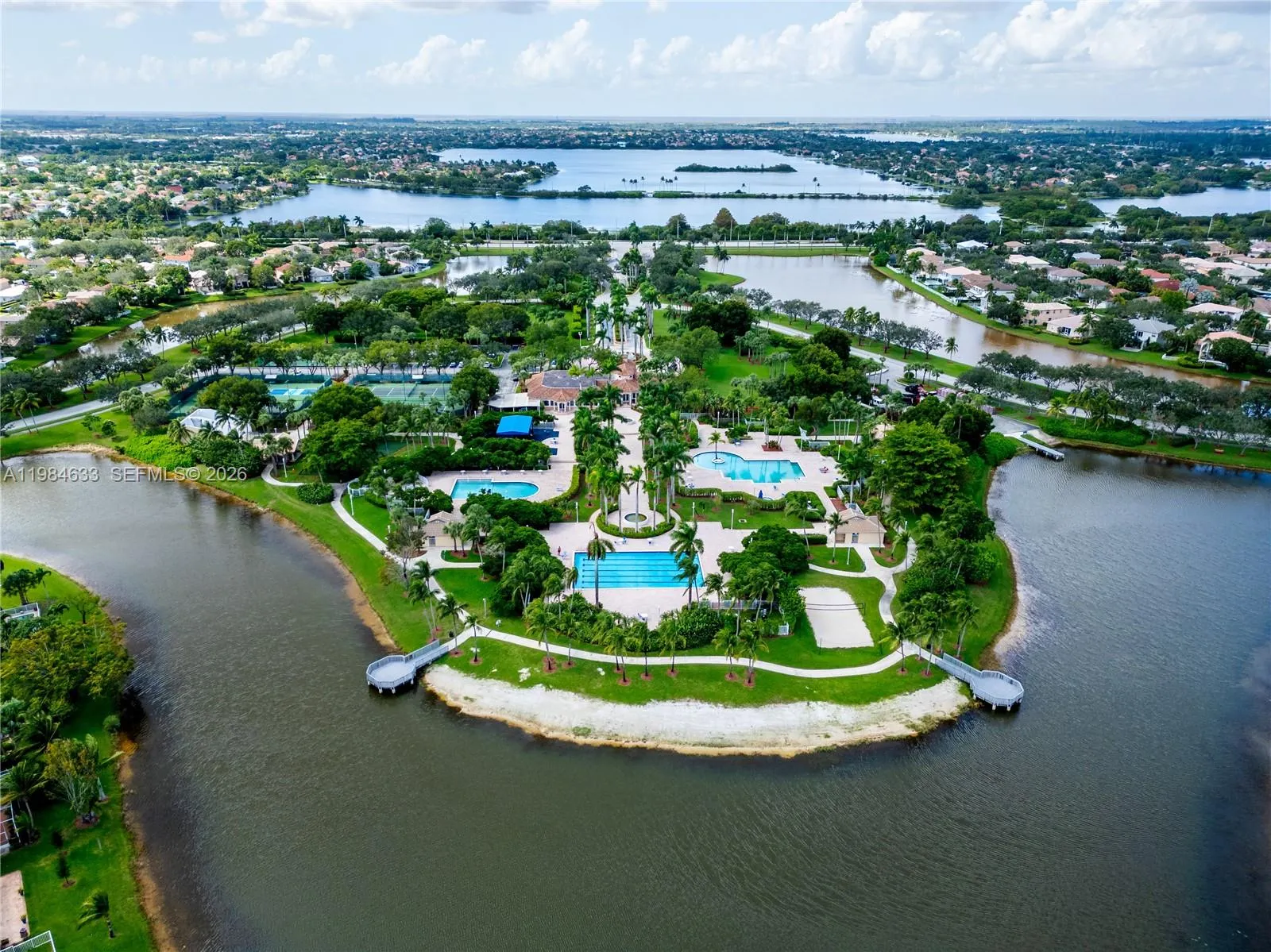 903 Nw 167th Ave, Pembroke Pines, Florida 33028, Pembroke Pines, Florida 33028, 4 Bedrooms Bedrooms, ,2 BathroomsBathrooms,Residential Lease,For Rent,903 Nw 167th Ave, Pembroke Pines, Florida 33028,A11984633