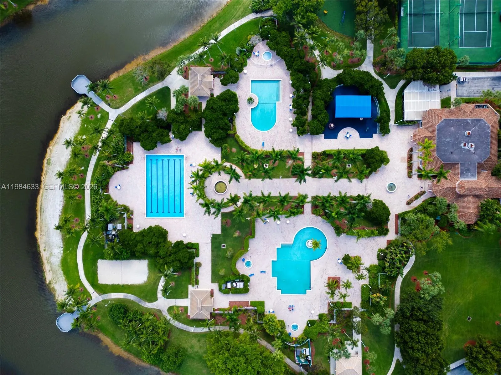 903 Nw 167th Ave, Pembroke Pines, Florida 33028, Pembroke Pines, Florida 33028, 4 Bedrooms Bedrooms, ,2 BathroomsBathrooms,Residential Lease,For Rent,903 Nw 167th Ave, Pembroke Pines, Florida 33028,A11984633