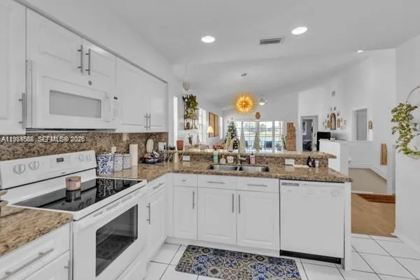 14817 Balgowan Rd 201-5, Miami Lakes, Florida 3301, Miami Lakes, Florida 33016, 2 Bedrooms Bedrooms, ,2 BathroomsBathrooms,Residential Lease,For Rent,14817 Balgowan Rd 201-5, Miami Lakes, Florida 3301,A11984668