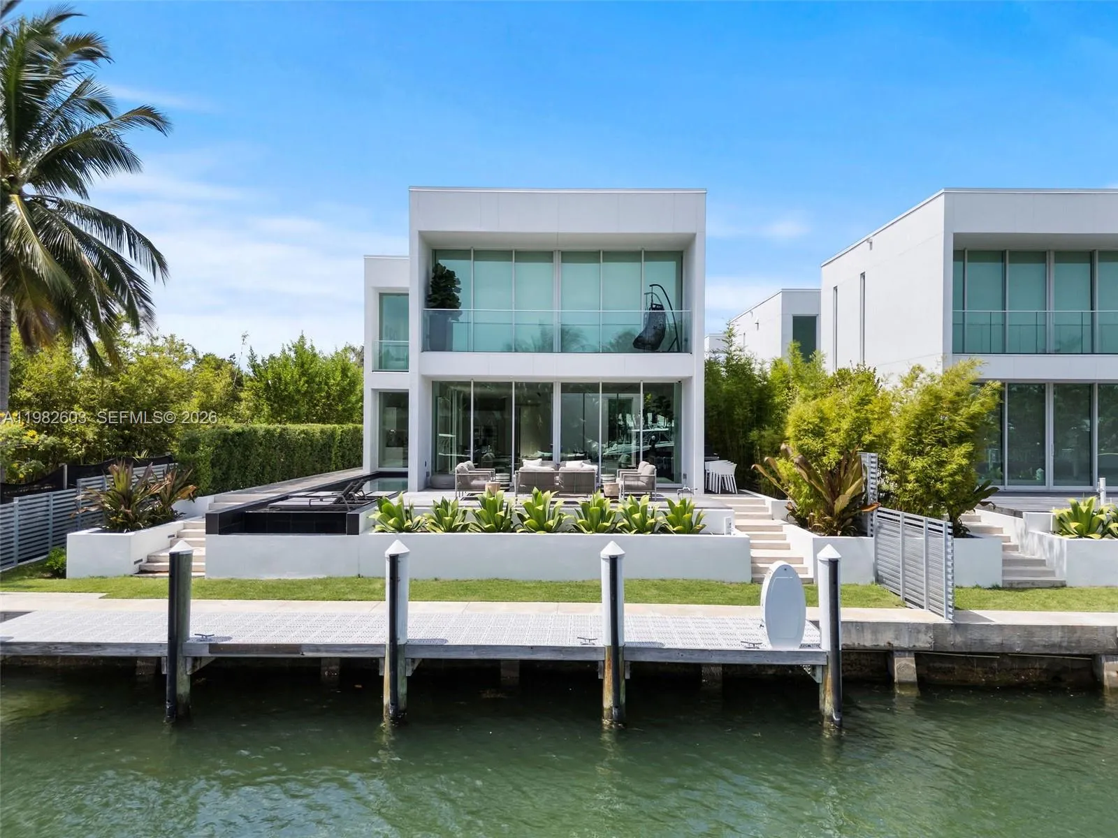 1011 W 48th St 8, Miami Beach, Florida 33140, Miami Beach, Florida 33140, 4 Bedrooms Bedrooms, ,4 BathroomsBathrooms,Residential,For Sale,1011 W 48th St 8, Miami Beach, Florida 33140,A11982603