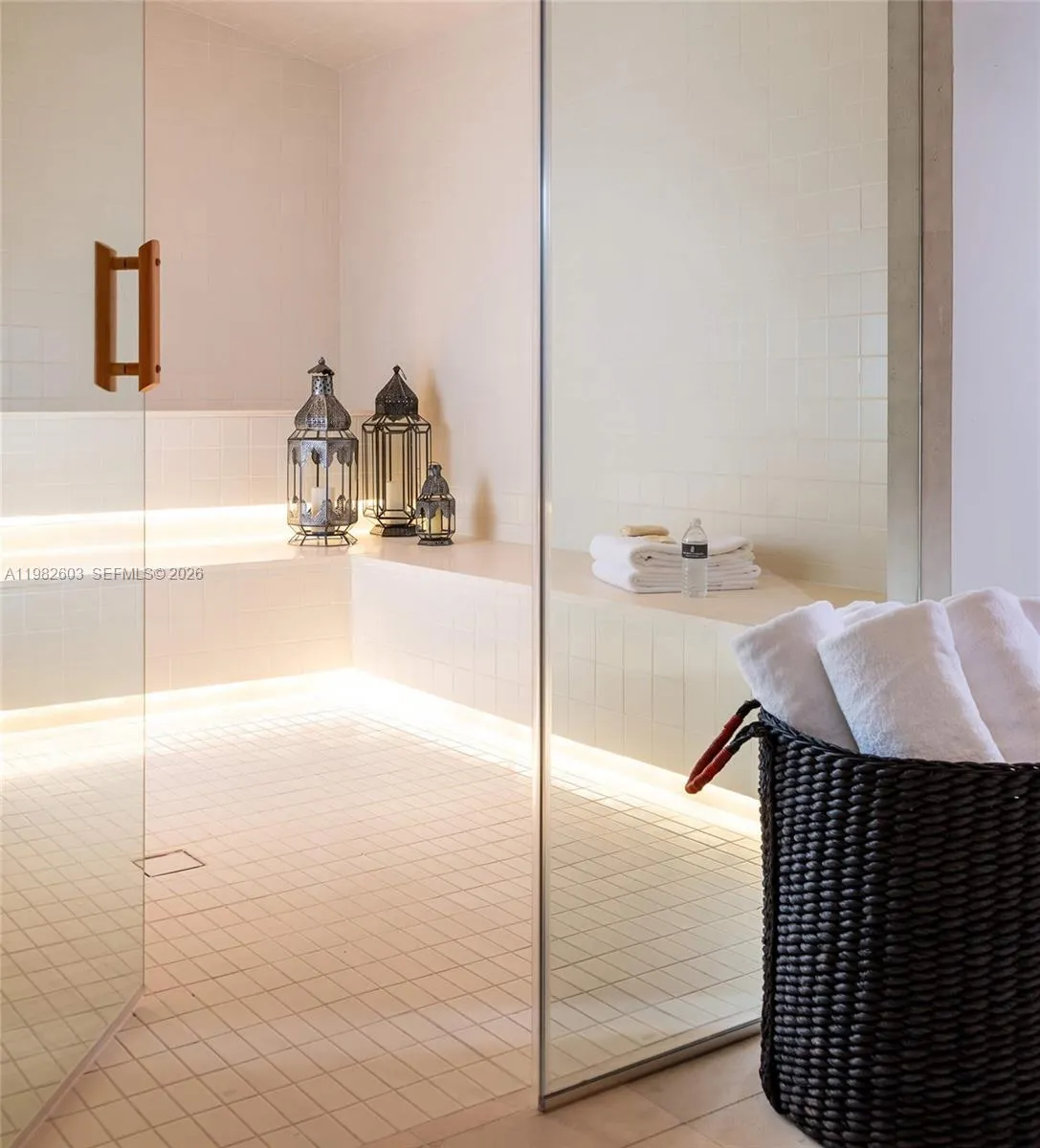 1011 W 48th St 8, Miami Beach, Florida 33140, Miami Beach, Florida 33140, 4 Bedrooms Bedrooms, ,4 BathroomsBathrooms,Residential,For Sale,1011 W 48th St 8, Miami Beach, Florida 33140,A11982603