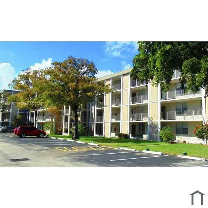 2998 Nw 48th Ter 326, Lauderdale Lakes, Florida 33, Lauderdale Lakes, Florida 33313, 1 Bedroom Bedrooms, ,1 BathroomBathrooms,Residential,For Sale,2998 Nw 48th Ter 326, Lauderdale Lakes, Florida 33,A11984697