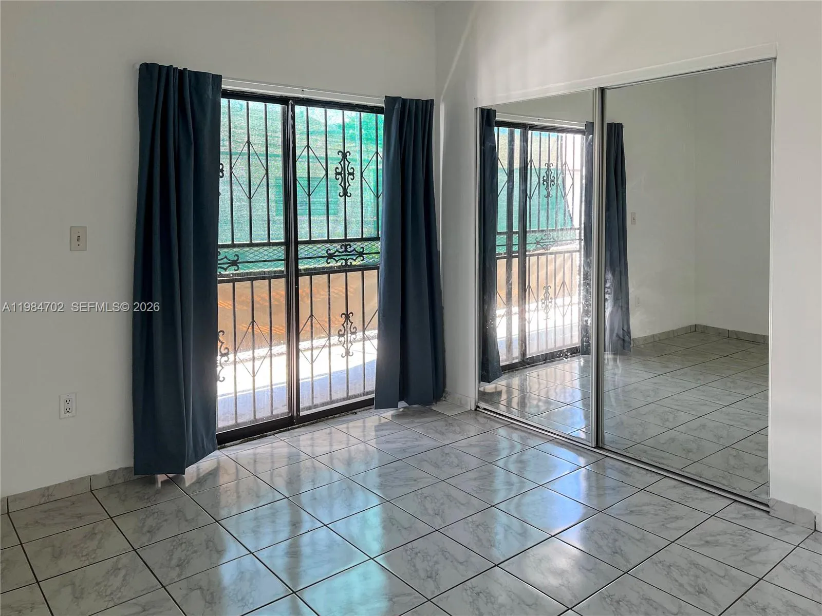 5447 W 22nd Ct 5447, Hialeah, Florida 33016, Hialeah, Florida 33016, 2 Bedrooms Bedrooms, ,1 BathroomBathrooms,Residential Lease,For Rent,5447 W 22nd Ct 5447, Hialeah, Florida 33016,A11984702