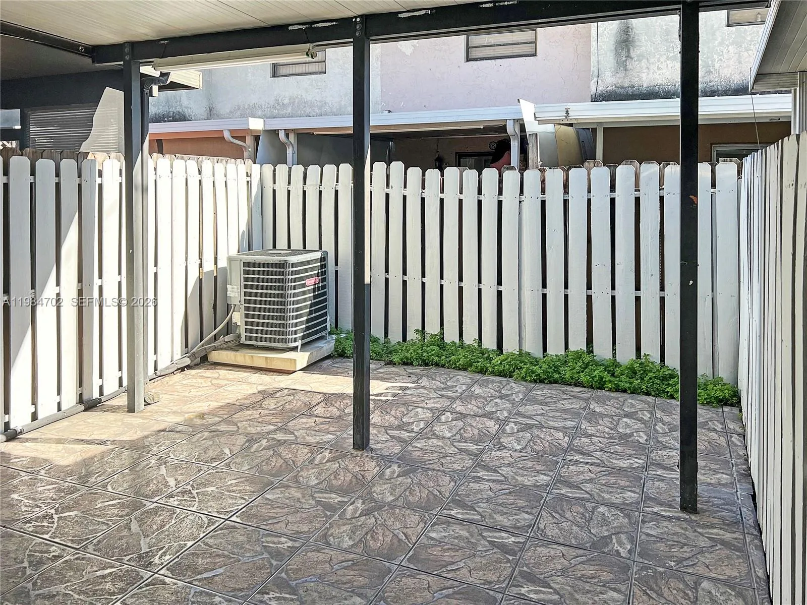 5447 W 22nd Ct 5447, Hialeah, Florida 33016, Hialeah, Florida 33016, 2 Bedrooms Bedrooms, ,1 BathroomBathrooms,Residential Lease,For Rent,5447 W 22nd Ct 5447, Hialeah, Florida 33016,A11984702
