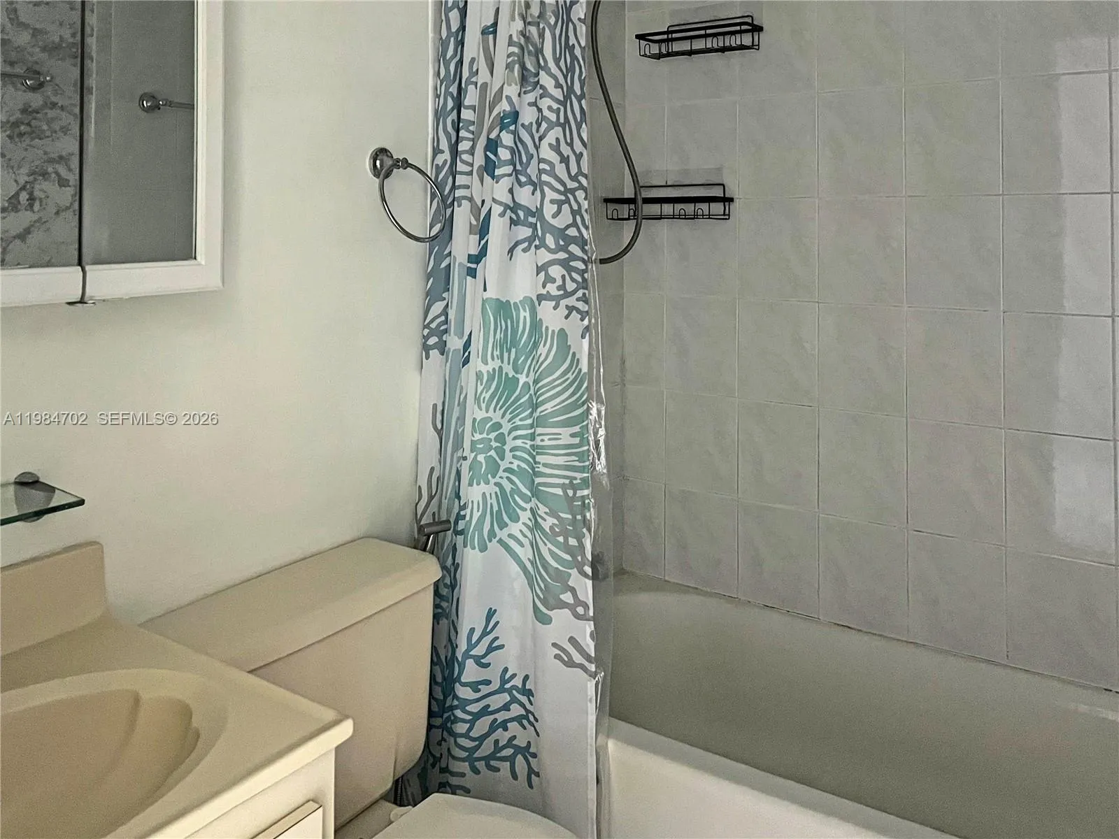 5447 W 22nd Ct 5447, Hialeah, Florida 33016, Hialeah, Florida 33016, 2 Bedrooms Bedrooms, ,1 BathroomBathrooms,Residential Lease,For Rent,5447 W 22nd Ct 5447, Hialeah, Florida 33016,A11984702