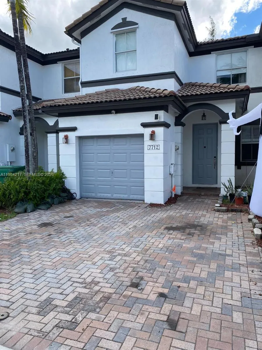7712 Nw 116th Pl 1, Doral, Florida 33178, Doral, Florida 33178, 3 Bedrooms Bedrooms, ,2 BathroomsBathrooms,Residential Lease,For Rent,7712 Nw 116th Pl 1, Doral, Florida 33178,A11984217