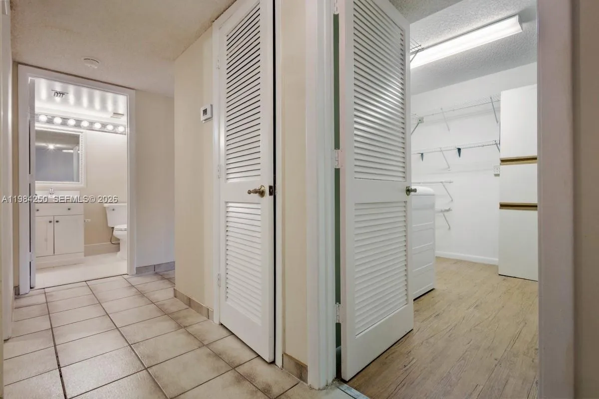 4965 E Sabal Palm Blvd 207, Tamarac, Florida 33319, Tamarac, Florida 33319, 2 Bedrooms Bedrooms, ,2 BathroomsBathrooms,Residential,For Sale,4965 E Sabal Palm Blvd 207, Tamarac, Florida 33319,A11984250