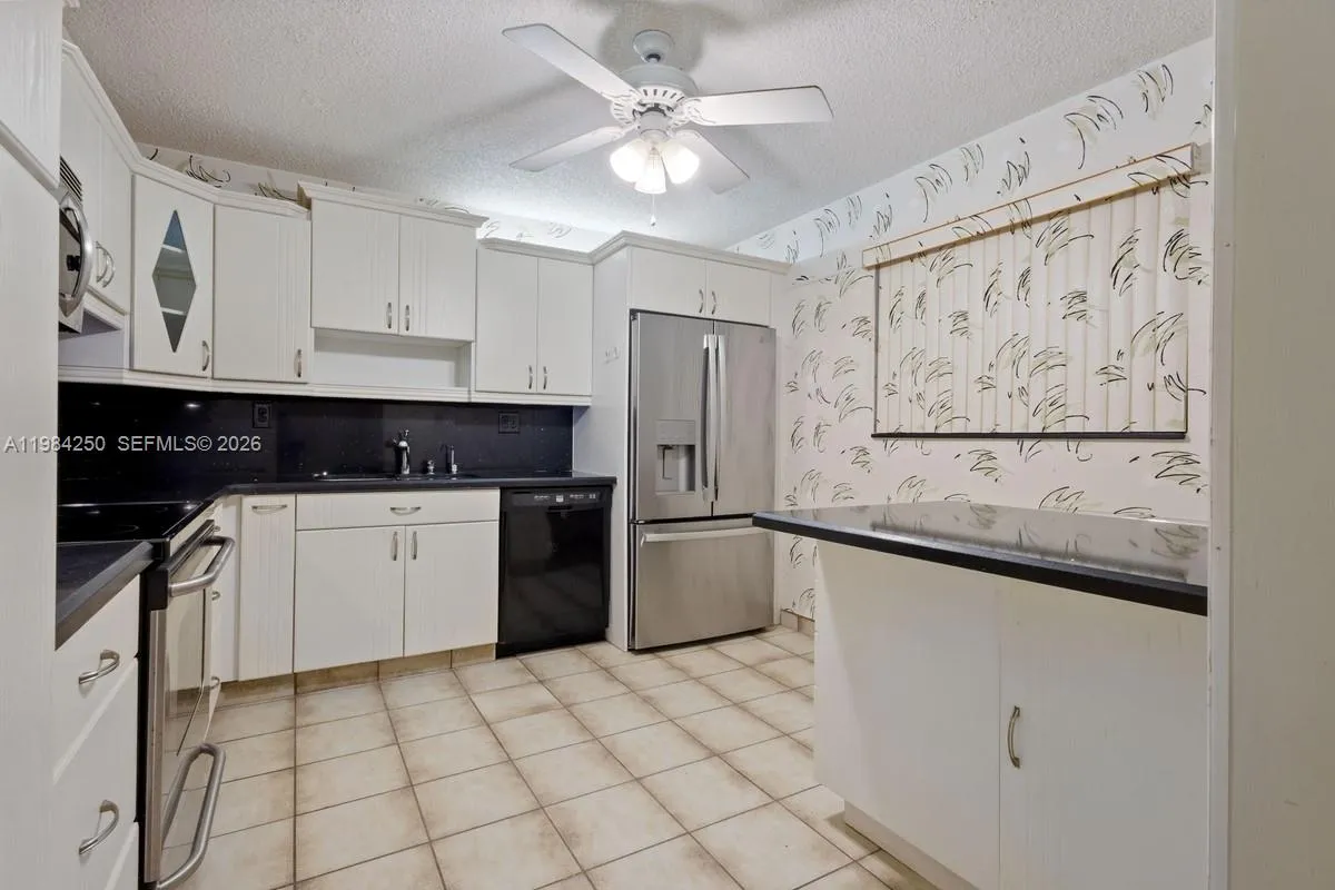 4965 E Sabal Palm Blvd 207, Tamarac, Florida 33319, Tamarac, Florida 33319, 2 Bedrooms Bedrooms, ,2 BathroomsBathrooms,Residential,For Sale,4965 E Sabal Palm Blvd 207, Tamarac, Florida 33319,A11984250