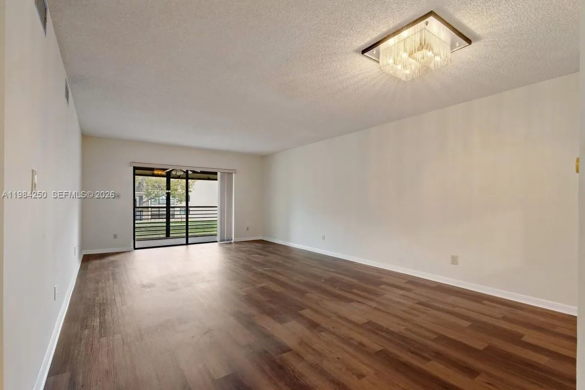 Living/Dining