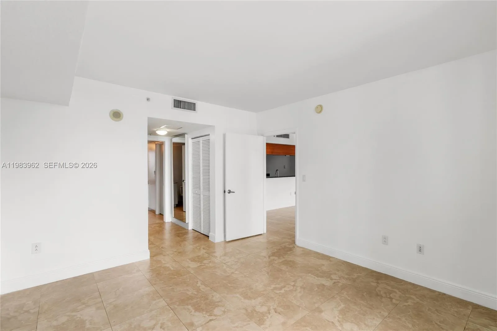 1800 N Bayshore Dr 1208, Miami, Florida 33132, Miami, Florida 33132, 1 Bedroom Bedrooms, ,1 BathroomBathrooms,Residential,For Sale,1800 N Bayshore Dr 1208, Miami, Florida 33132,A11983962