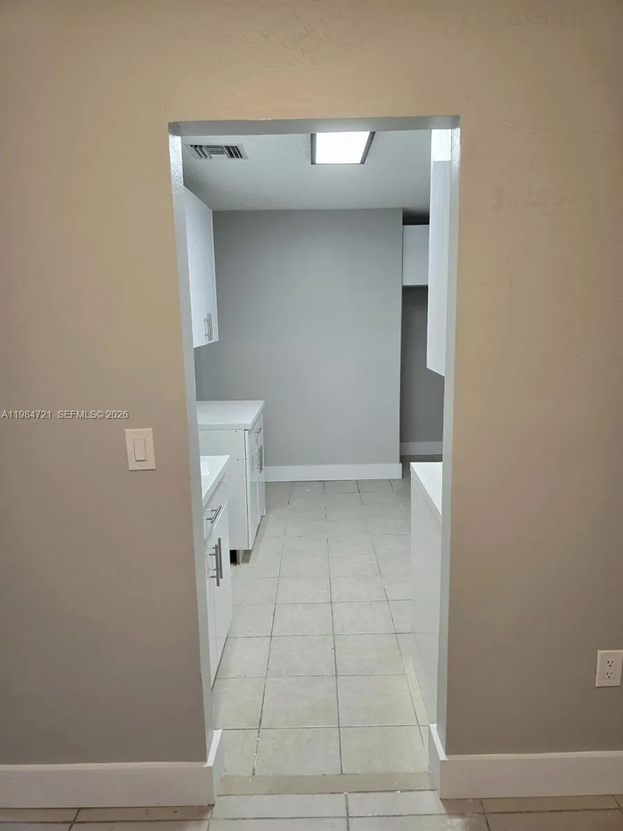 10301 Sw 175 Street, Miami, Florida 33157, Miami, Florida 33157, 4 Bedrooms Bedrooms, ,2 BathroomsBathrooms,Residential Lease,For Rent,10301 Sw 175 Street, Miami, Florida 33157,A11984721