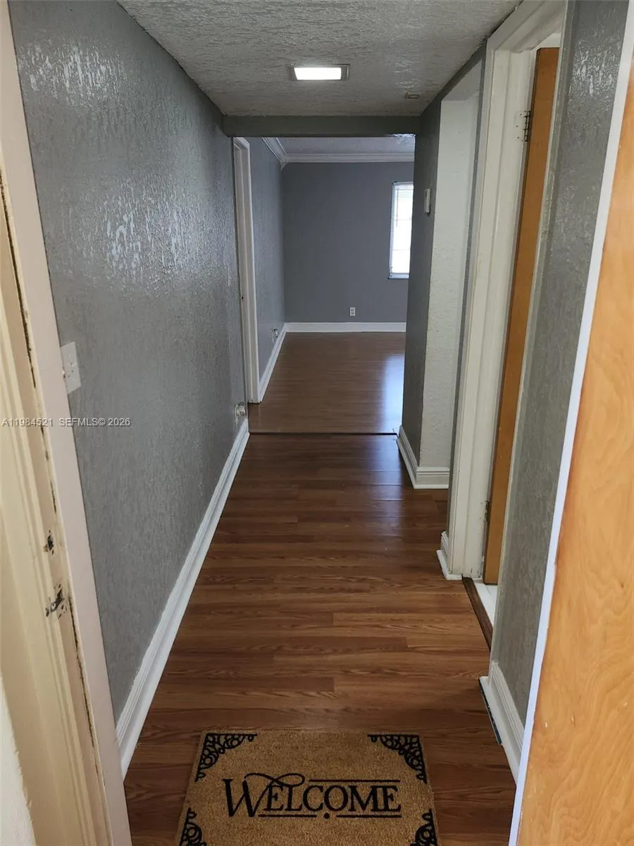 14901 Sw 4th St 14a, Pembroke Pines, Florida 33027, Pembroke Pines, Florida 33027, 1 Bedroom Bedrooms, ,1 BathroomBathrooms,Residential,For Sale,14901 Sw 4th St 14a, Pembroke Pines, Florida 33027,A11984521