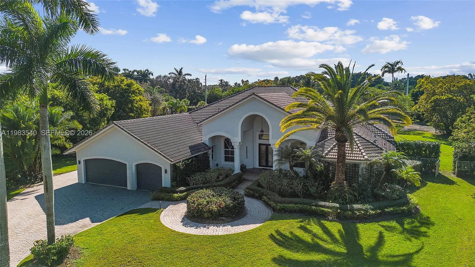 13253 Sw 25th Pl, Davie, Florida 33325, Davie, Florida 33325, 4 Bedrooms Bedrooms, ,4 BathroomsBathrooms,Residential,For Sale,13253 Sw 25th Pl, Davie, Florida 33325,A11983540