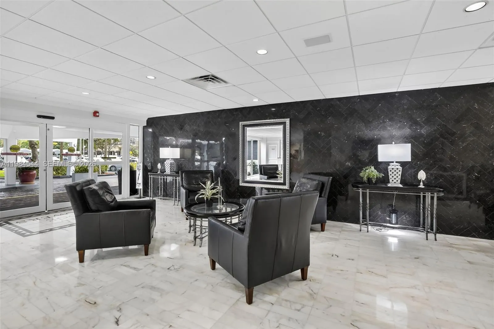 3233 Ne 34th St 1207, Fort Lauderdale, Florida 333, Fort Lauderdale, Florida 33308, 2 Bedrooms Bedrooms, 4 Rooms Rooms,2 BathroomsBathrooms,Residential,For Sale,3233 Ne 34th St 1207, Fort Lauderdale, Florida 333,A11984544