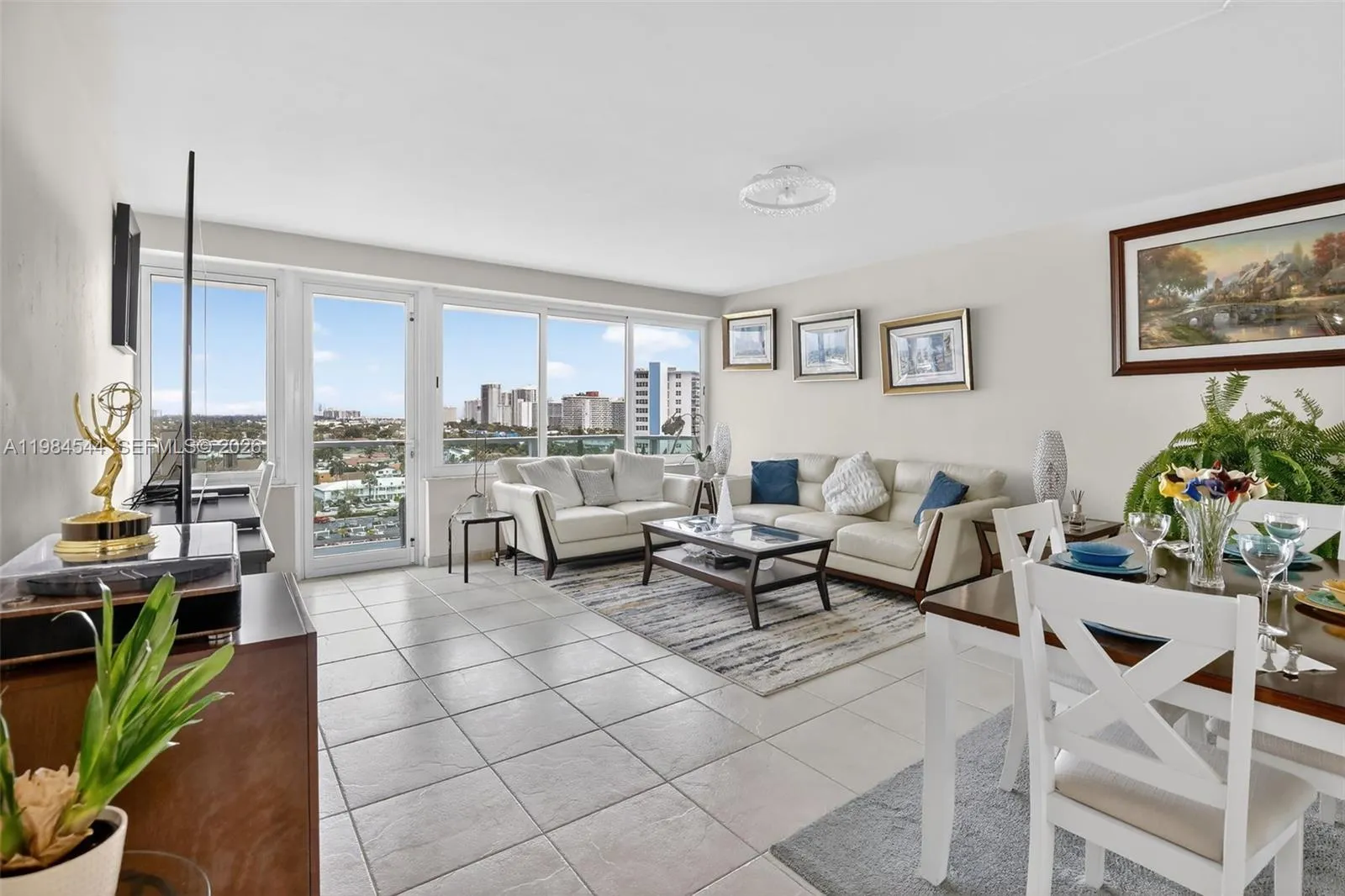 3233 Ne 34th St 1207, Fort Lauderdale, Florida 333, Fort Lauderdale, Florida 33308, 2 Bedrooms Bedrooms, 4 Rooms Rooms,2 BathroomsBathrooms,Residential,For Sale,3233 Ne 34th St 1207, Fort Lauderdale, Florida 333,A11984544