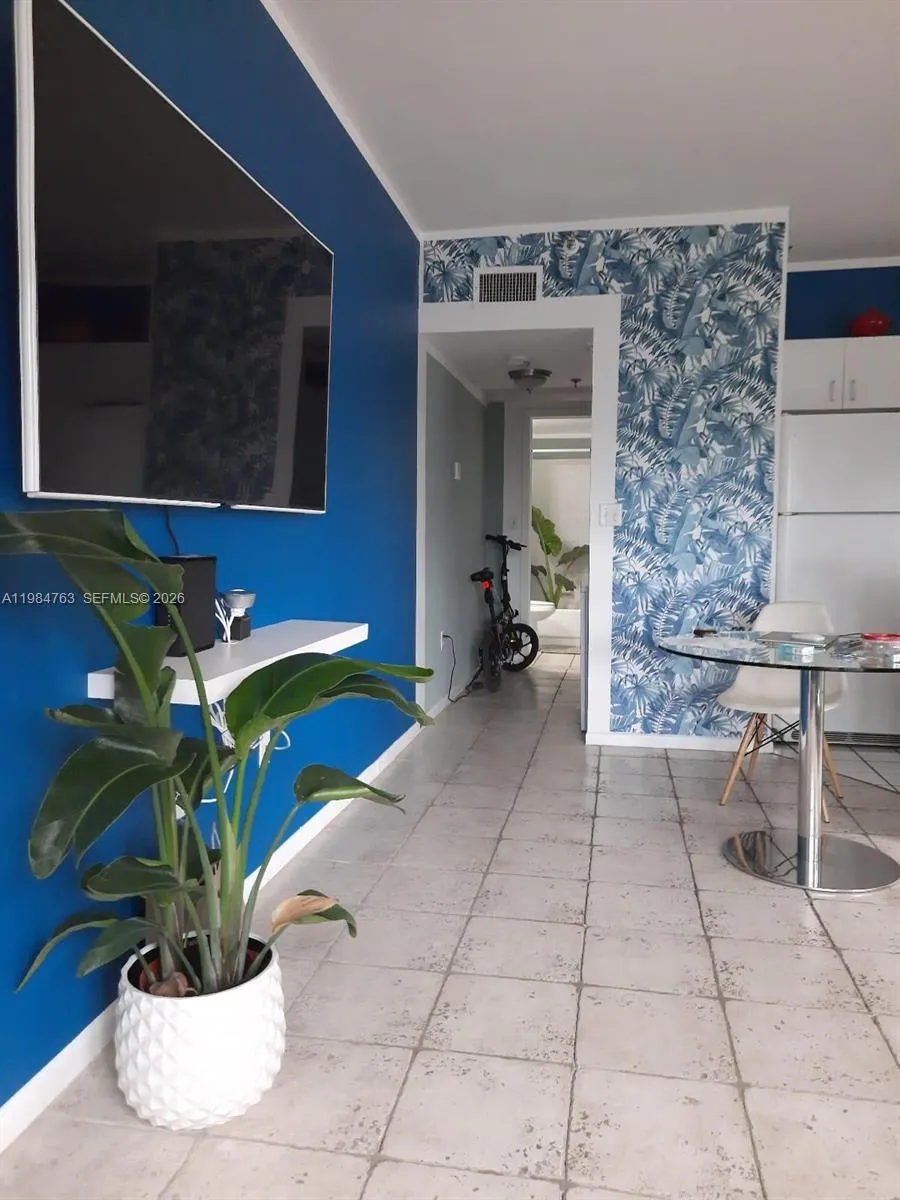 1255 Pennsylvania Ave 200, Miami Beach, Florida 33, Miami Beach, Florida 33139, 1 Bedroom Bedrooms, ,1 BathroomBathrooms,Residential Lease,For Rent,1255 Pennsylvania Ave 200, Miami Beach, Florida 33,A11984763