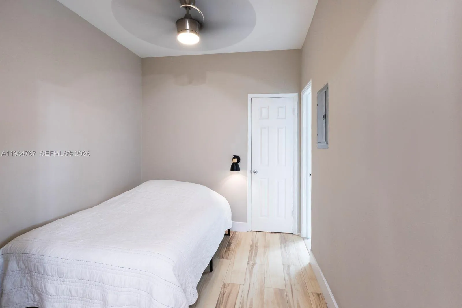 260 Euclid Ave 5, Miami Beach, Florida 33139, Miami Beach, Florida 33139, ,1 BathroomBathrooms,Residential Lease,For Rent,260 Euclid Ave 5, Miami Beach, Florida 33139,A11984767