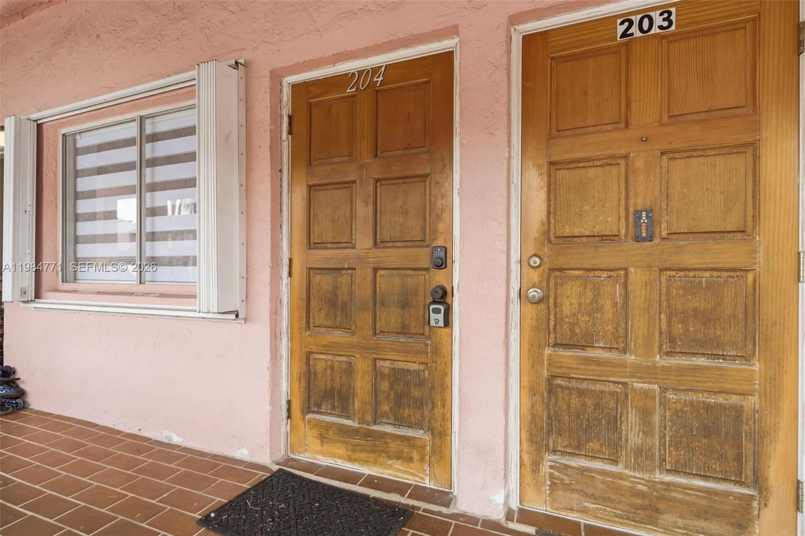 8027 Lake Dr 204, Doral, Florida 33166, Doral, Florida 33166, 2 Bedrooms Bedrooms, 1 Room Rooms,2 BathroomsBathrooms,Residential,For Sale,8027 Lake Dr 204, Doral, Florida 33166,A11984771