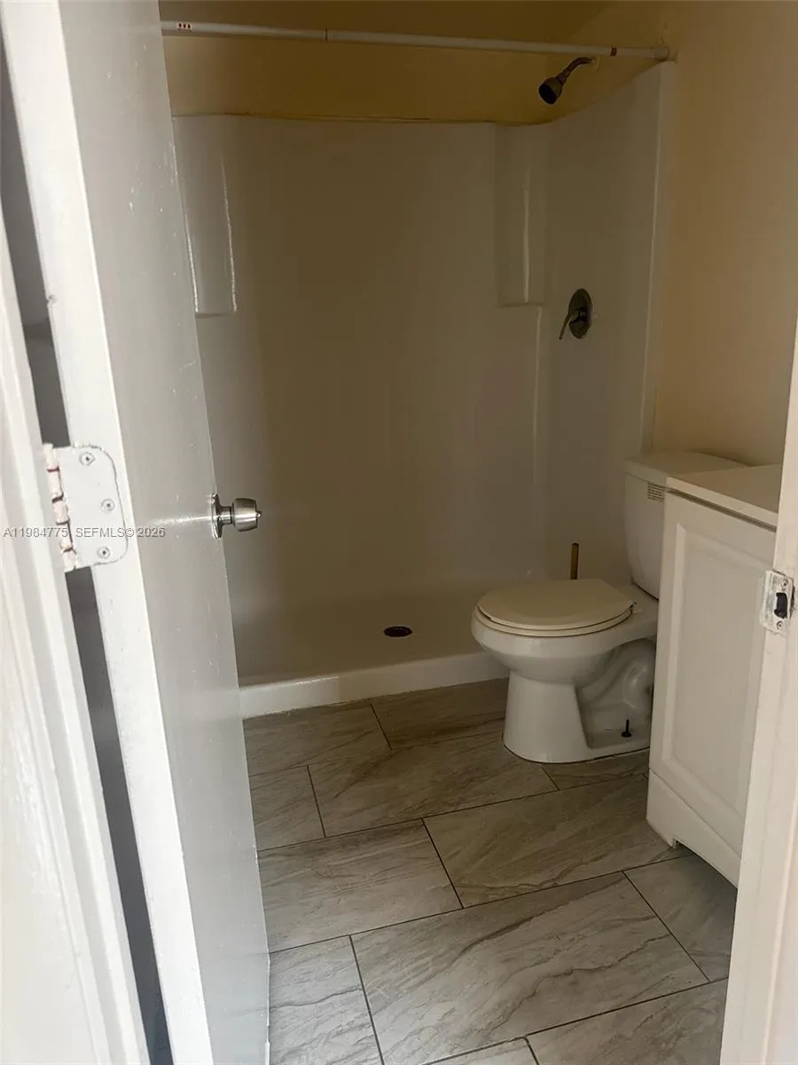 North Lauderdale, Florida 33068, 2 Bedrooms Bedrooms, ,2 BathroomsBathrooms,Residential Lease,For Rent,A11984775