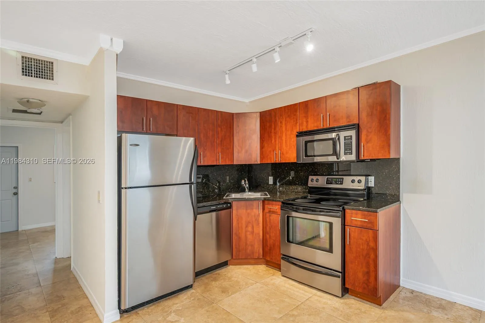 1872 Ne 46th St D5, Fort Lauderdale, Florida 33308, Fort Lauderdale, Florida 33308, 1 Bedroom Bedrooms, ,1 BathroomBathrooms,Residential,For Sale,1872 Ne 46th St D5, Fort Lauderdale, Florida 33308,A11984310