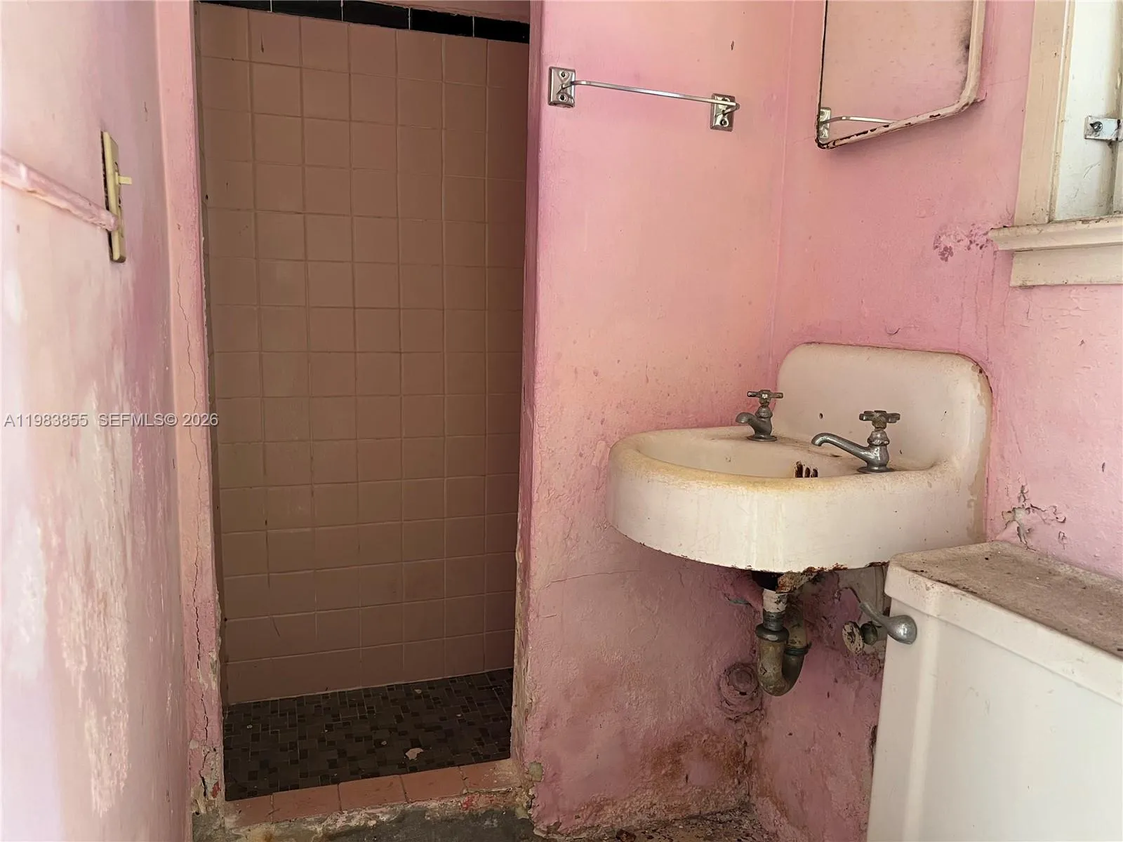 Bathroom 2 -Unit 2