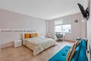 Hollywood, Florida 33019, 1 Bedroom Bedrooms, ,1 BathroomBathrooms,Residential Lease,For Rent,A11984811