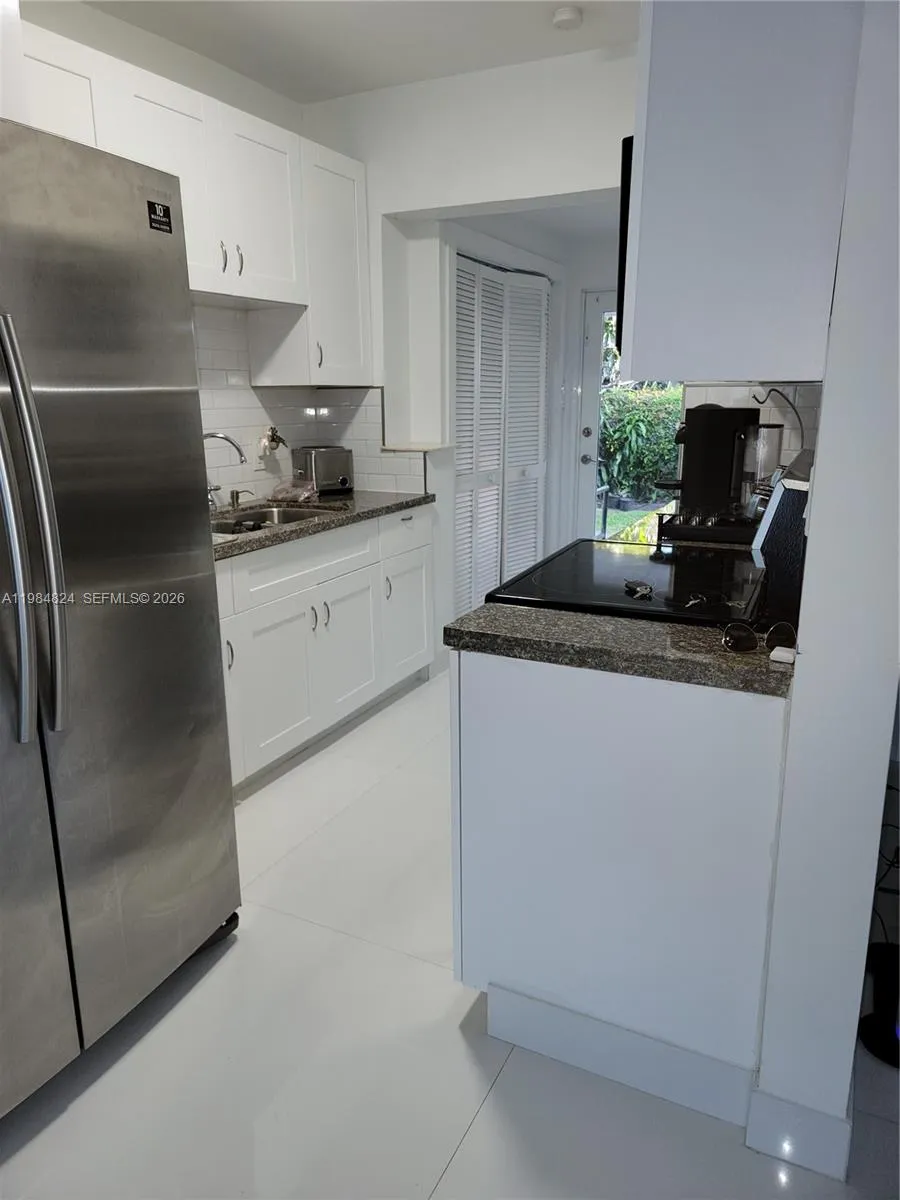 6300 Sw 21st St 1, Miami, Florida 33155, Miami, Florida 33155, 2 Bedrooms Bedrooms, ,2 BathroomsBathrooms,Residential Lease,For Rent,6300 Sw 21st St 1, Miami, Florida 33155,A11984824