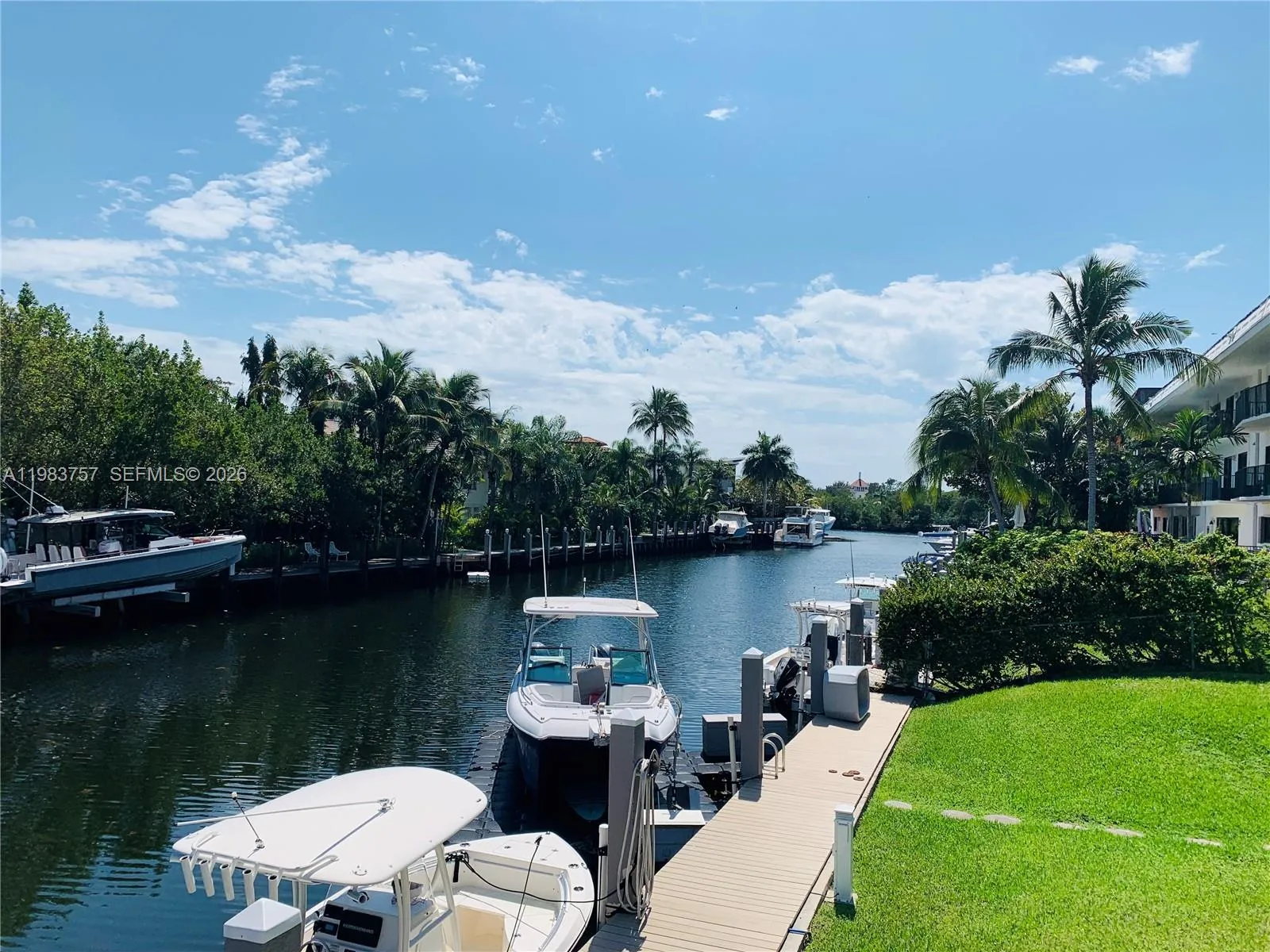 6815 Edgewater Dr 105, Coral Gables, Florida 33133, Coral Gables, Florida 33133, 2 Bedrooms Bedrooms, ,2 BathroomsBathrooms,Residential,For Sale,6815 Edgewater Dr 105, Coral Gables, Florida 33133,A11983757