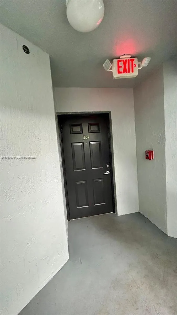 155 Nw 96th Ter 2-201, Pembroke Pines, Florida 330, Pembroke Pines, Florida 33024, 2 Bedrooms Bedrooms, ,2 BathroomsBathrooms,Residential Lease,For Rent,155 Nw 96th Ter 2-201, Pembroke Pines, Florida 330,A11984871