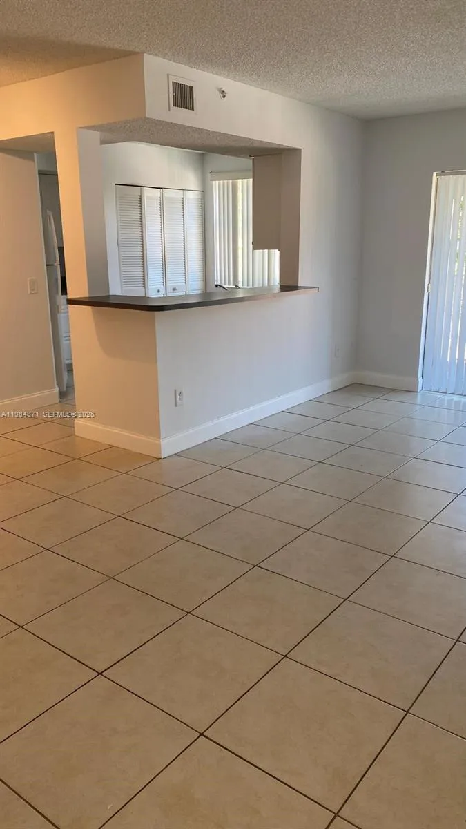 155 Nw 96th Ter 2-201, Pembroke Pines, Florida 330, Pembroke Pines, Florida 33024, 2 Bedrooms Bedrooms, ,2 BathroomsBathrooms,Residential Lease,For Rent,155 Nw 96th Ter 2-201, Pembroke Pines, Florida 330,A11984871