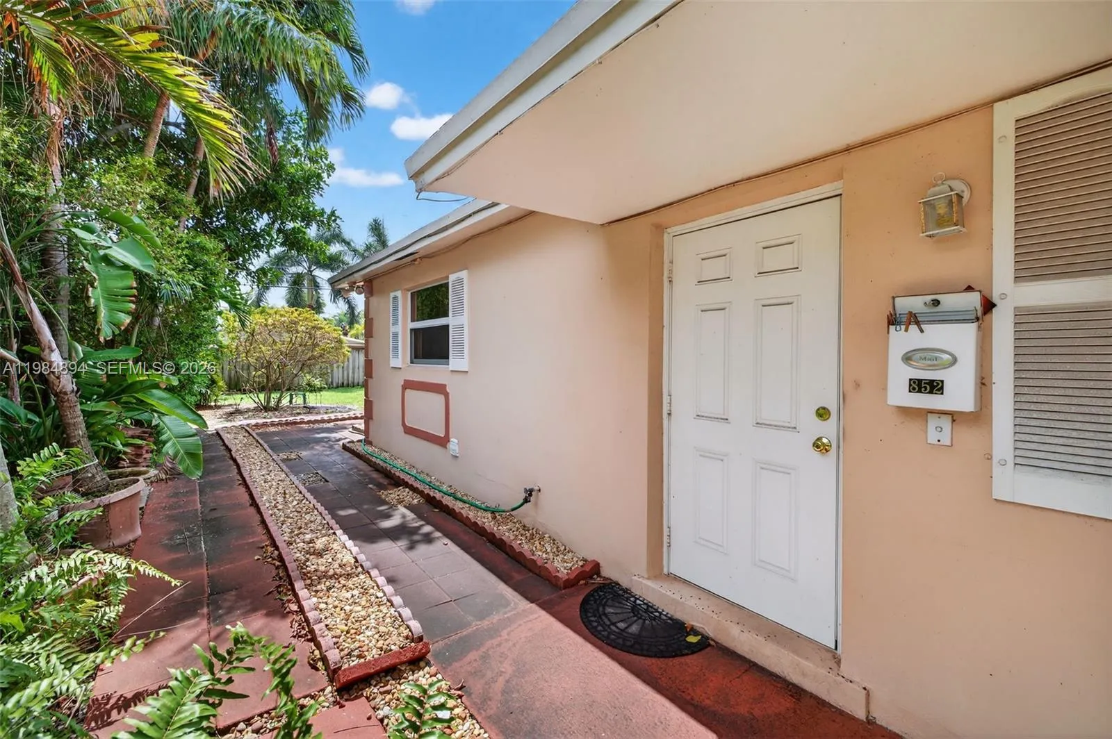 850 Sw 12th Ct, Fort Lauderdale, Florida 33315, Fort Lauderdale, Florida 33315, ,Residential Income,For Sale,850 Sw 12th Ct, Fort Lauderdale, Florida 33315,A11984894