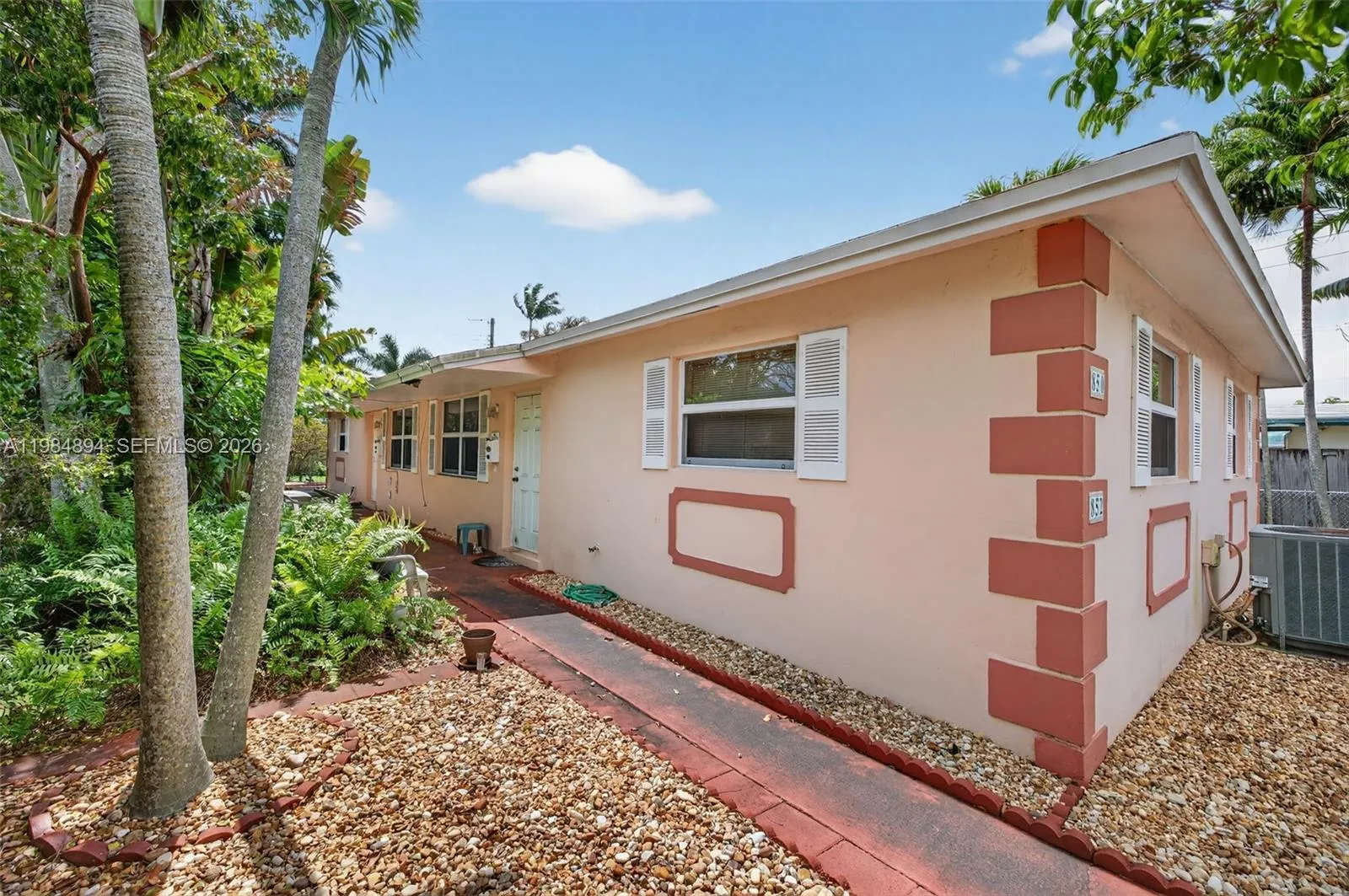 850 Sw 12th Ct, Fort Lauderdale, Florida 33315, Fort Lauderdale, Florida 33315, ,Residential Income,For Sale,850 Sw 12th Ct, Fort Lauderdale, Florida 33315,A11984894