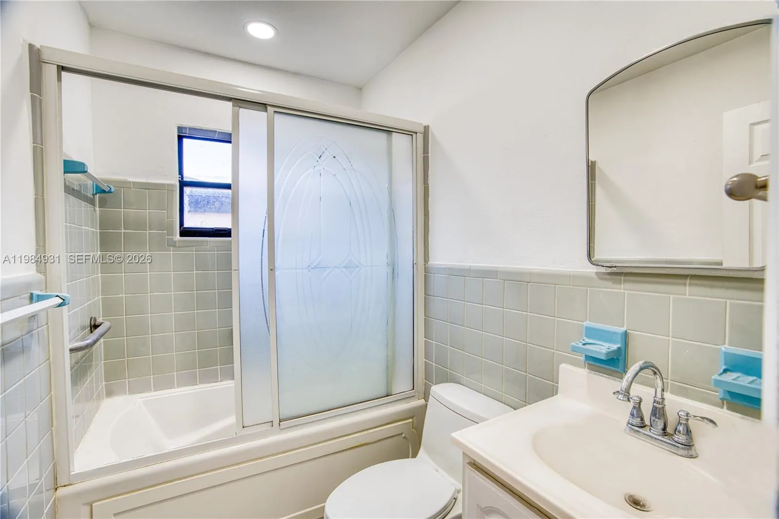 6424 Sw 20th St, Miramar, Florida 33023, Miramar, Florida 33023, 3 Bedrooms Bedrooms, ,2 BathroomsBathrooms,Residential,For Sale,6424 Sw 20th St, Miramar, Florida 33023,A11984931