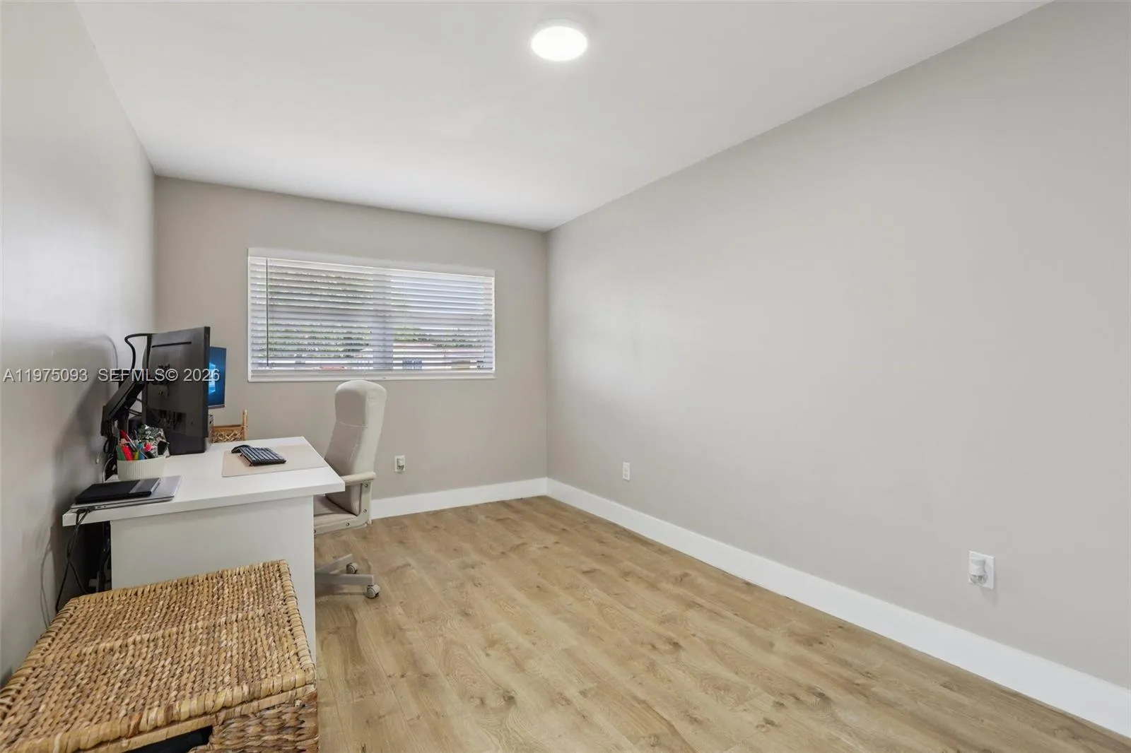 6326 Dawson St, Hollywood, Florida 33023, Hollywood, Florida 33023, 3 Bedrooms Bedrooms, 1 Room Rooms,2 BathroomsBathrooms,Residential,For Sale,6326 Dawson St, Hollywood, Florida 33023,A11975093